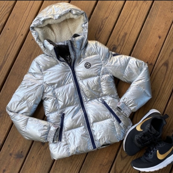 Jacket - Picture 3 of 3